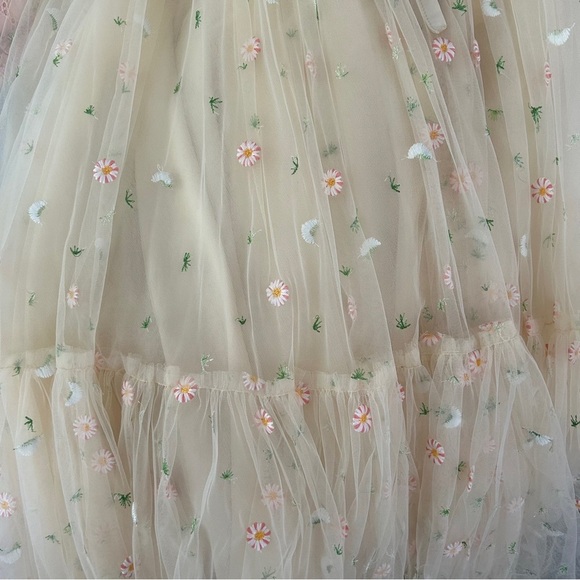 Ava Gowns Daisy Dress Tan Tulle Floral Whimsical Fairytale Princess Formal Large - Picture 7 of 12